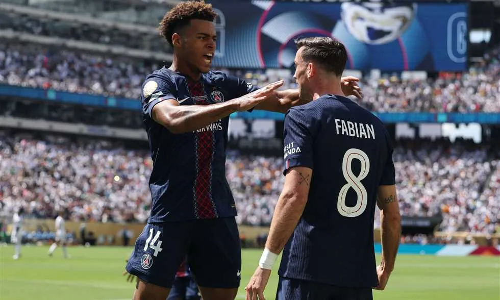 توقيت مباراة تشيلسي وباريس سان جيرمان في نهائي كأس العالم للأندية والقناة التي ستنقلها توقيت مباراة تشيلسي وباريس سان جيرمان في نهائي كأس العالم للأندية والقناة التي ستنقلها