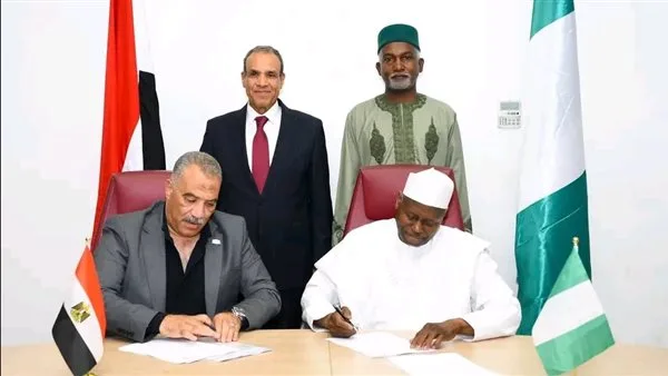 توقيع اتفاقية تعاون بين مصر ونيجيريا لتعزيز التعاون في إدارة المشاريع الزراعية والبنية التحتية.