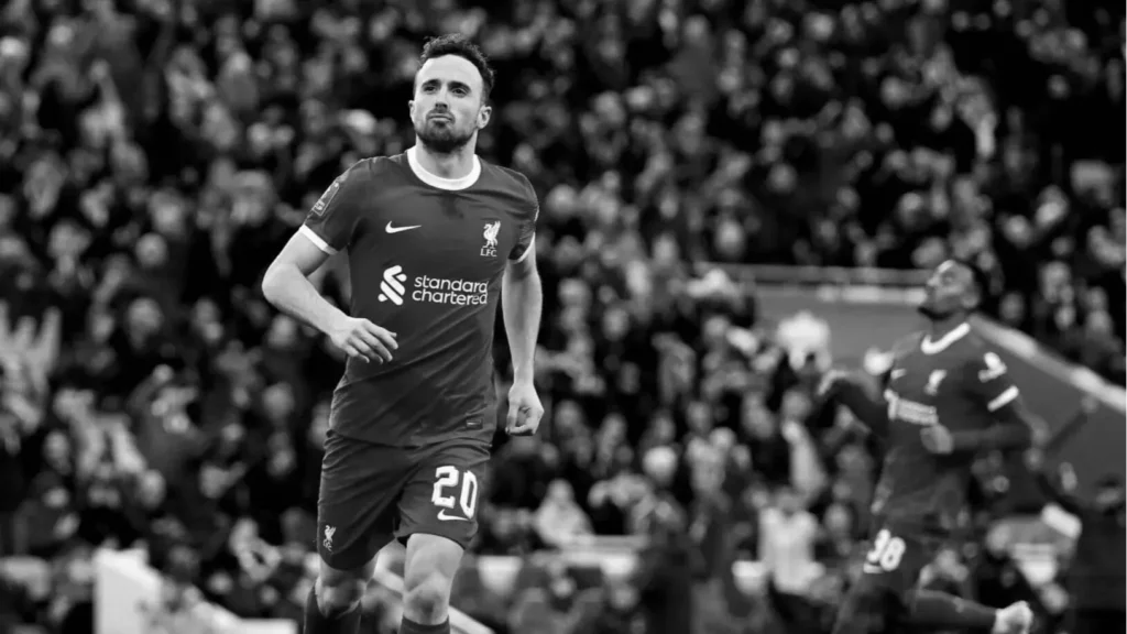 تيفو مميز من جماهير ليفربول تكريماً لديوجو جوتا (فيديو)