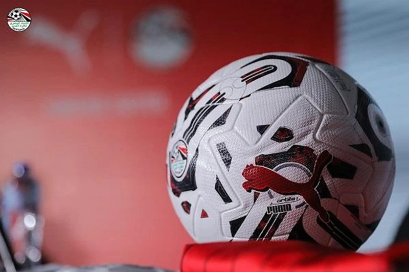 ثنائي مشهور بارتباطه بالزمالك وأسطورة الأهلي: كيفية مغادرة 13 لاعبًا أجنبيًا لأندية الدوري؟ (صور) ثنائي مشهور بارتباطه بالزمالك وأسطورة الأهلي: كيفية مغادرة 13 لاعبًا أجنبيًا لأندية الدوري؟ (صور)