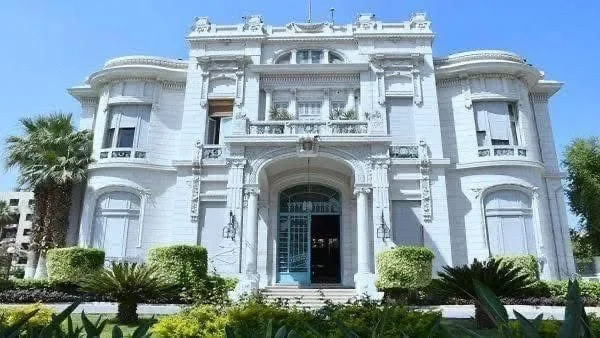 جامعة عين شمس تفوز بجائزتين لأفضل أطروحات دكتوراه في الجامعات المصرية جامعة عين شمس تفوز بجائزتين لأفضل أطروحات دكتوراه في الجامعات المصرية