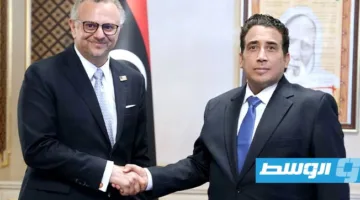 جريدة «الوسط»: تأثير ترامب يضفي طابعاً على عرض الـ70 مليار دولار