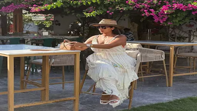 “جريمة أنيقة”.. أحدث إطلالة لجوري بكر وجمهورها يتغزل بها “جريمة أنيقة”.. أحدث إطلالة لجوري بكر وجمهورها يتغزل بها