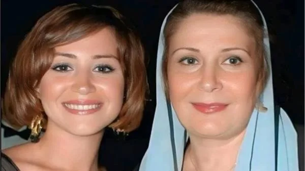جمال عبدالناصر يعتذر عن تداول خبر وفاة الفنانة زيزي مصطفى، والدة منة شلبي. جمال عبدالناصر يعتذر عن تداول خبر وفاة الفنانة زيزي مصطفى، والدة منة شلبي.