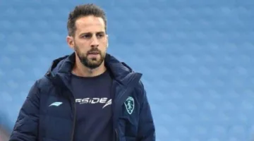 جون إدوارد يجتمع مع لاعبي الزمالك للمرة الأولى