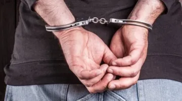 حبس شاب لمدة 3 سنوات بسبب كسر لمبة في قطار بأسوان