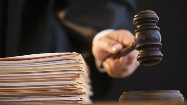 حبس لمدة 5 سنوات لثلاثة عاطلين بتهمة البحث عن الآثار في الموسكي حبس لمدة 5 سنوات لثلاثة عاطلين بتهمة البحث عن الآثار في الموسكي