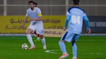 حجازي يشارك في المباراة الأساسية.. نيوم يفتتح معسكره بهزيمة أمام ليفانتي