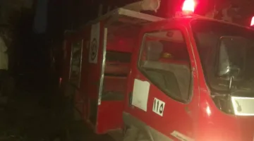 إطفاء حريق كبير في مخزن للفضلات المعدنية في الغربية دون وقوع إصابات بشرية