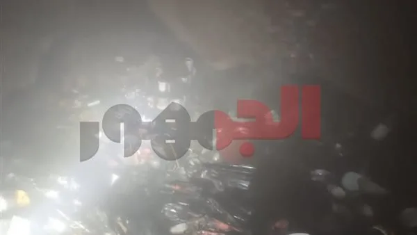 حرائق تتسبب في دمار جزء من طابق في مركز لبيع الأدوات المنزلية بالدرب الأحمر | فيديو وصور حرائق تتسبب في دمار جزء من طابق في مركز لبيع الأدوات المنزلية بالدرب الأحمر | فيديو وصور