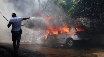 حريق في مرسيليا يفلت من السيطرة ويوقف حركة الطيران.. ما الذي جرى في جنوب فرنسا؟