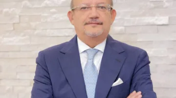 حسين رفاعي: جائزة التميز المصرفي تعكس نجاح استراتيجية إعادة هيكلة بنك التنمية الصناعية وتحويله إلى بنك شامل تجاري.