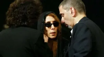 حفل تأبين زياد الرحباني: فيروز تودع ابنها في أجواء حزينة أمام جمهور مؤثر.