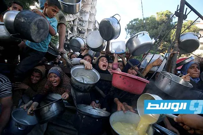 «حماس»: خطة الاحتلال للسيطرة على المساعدات تهدف إلى التلاعب والفوضى لتصحيح سمعته. «حماس»: خطة الاحتلال للسيطرة على المساعدات تهدف إلى التلاعب والفوضى لتصحيح سمعته.