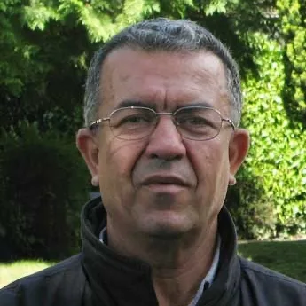 حول أكبر حزب في لبنان حول أكبر حزب في لبنان