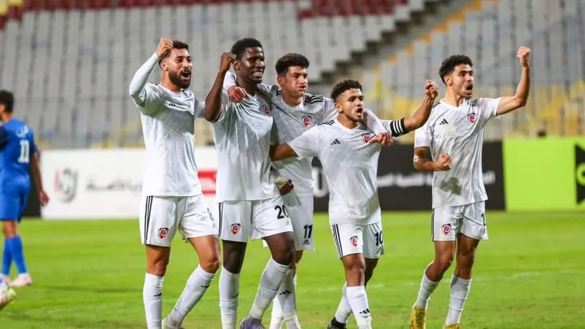 خاص| بتروجت يتمسك بموقفه تجاه انتقال نجمه إلى الزمالك خاص| بتروجت يتمسك بموقفه تجاه انتقال نجمه إلى الزمالك