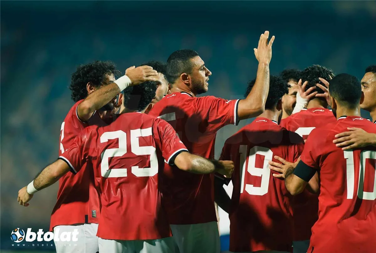 خاص.. حسام حسن ينتظر قرار لاعب الأهلي قبل استدعائه لمنتخب مصر خاص.. حسام حسن ينتظر قرار لاعب الأهلي قبل استدعائه لمنتخب مصر
