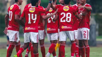 خاص | لاعب الأهلي يتمسك برغبته في مغادرة الفريق ويصد محاولات تجديد عقده