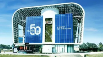 خالد أبو بكر يثمن جهود (CIB) في التعامل مع أزمة حريق سنترال رمسيس ويؤكد: “عز العرب قائد بارز في إدارة الأزمات وفق معايير دولية.”