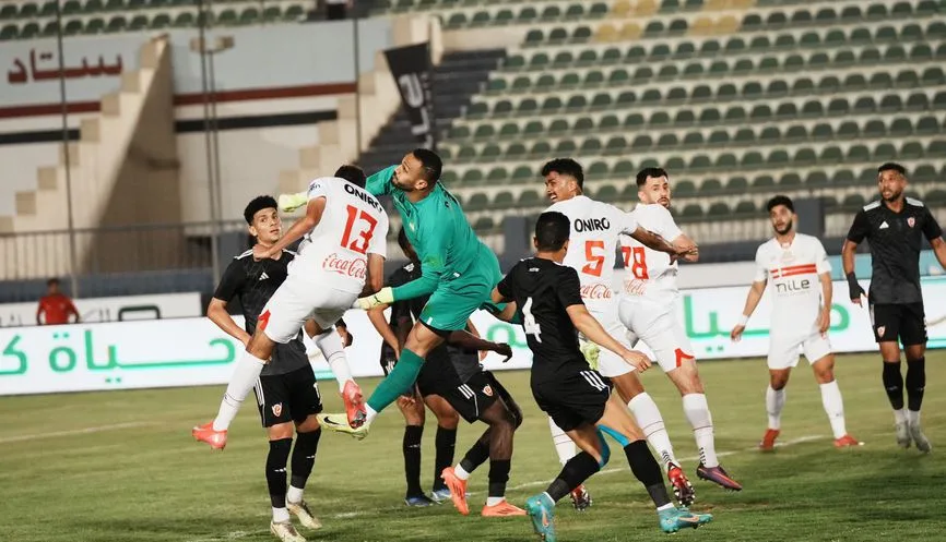 خالد الغندور: لاعب الزمالك يرفض تمديد عقده بسبب الأهلي