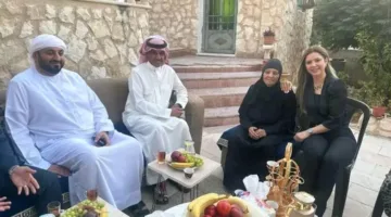 خالد عبد الرحمن يلتقي سيدة أردنية مسنّة معجبة بغنائه