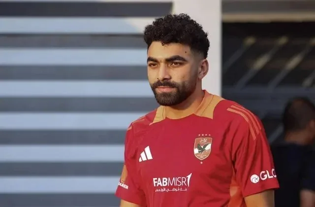 خالد عبد الفتاح بعد انتقاله إلى سيراميكا: لم أفكر ثانيتين… والنادي يمتلك عوامل التميز. خالد عبد الفتاح بعد انتقاله إلى سيراميكا: لم أفكر ثانيتين… والنادي يمتلك عوامل التميز.