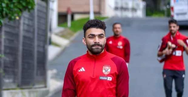 خالد عبدالفتاح يعلن مغادرته الأهلي وانتقاله إلى سيراميكا كليوباترا خالد عبدالفتاح يعلن مغادرته الأهلي وانتقاله إلى سيراميكا كليوباترا