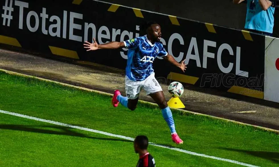 خبر في الجول – ماييلي يوشك على الرحيل عن بيراميدز.. والقرار الحاسم بعد معسكر تركيا خبر في الجول – ماييلي يوشك على الرحيل عن بيراميدز.. والقرار الحاسم بعد معسكر تركيا
