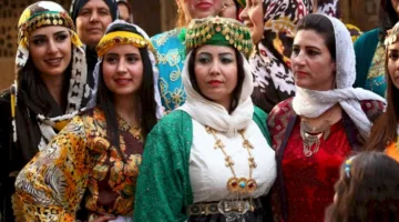 خداع بعض “النخب” السورية