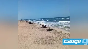 «خدمة الإنقاذ البحري» في المنطقة الشرقية تنبه من مخاطر السباحة على الساحل الليبي.