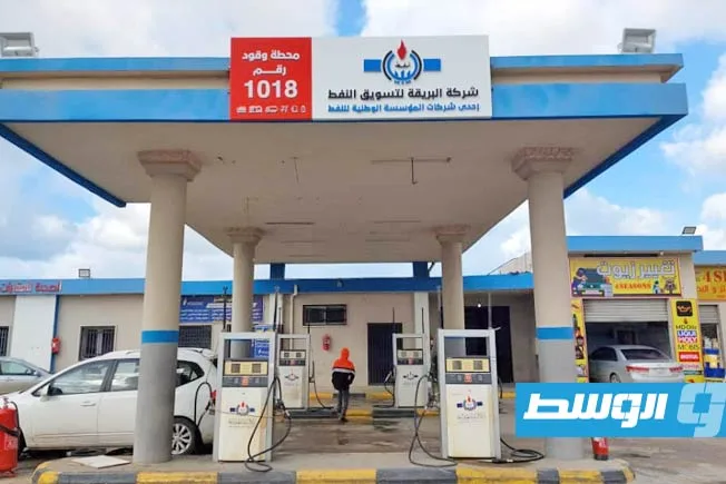 خطة صندوق النقد لرفع الدعم في ليبيا: سعر لتر البنزين يصل إلى 3.3 دينار خطة صندوق النقد لرفع الدعم في ليبيا: سعر لتر البنزين يصل إلى 3.3 دينار