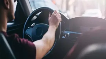 خطوة بخطوة: كل ما يجب معرفته للحصول على رخصة قيادة خاصة أو مهنية للمرة الأولى