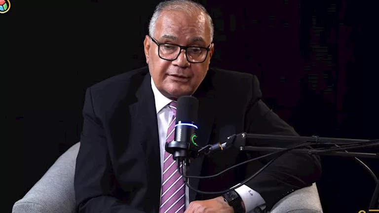 د. سعد الهلالي يكشف لمجدي الجلاد سراً حول صلة قرابة مع خالد الجندي لأول مرة د. سعد الهلالي يكشف لمجدي الجلاد سراً حول صلة قرابة مع خالد الجندي لأول مرة