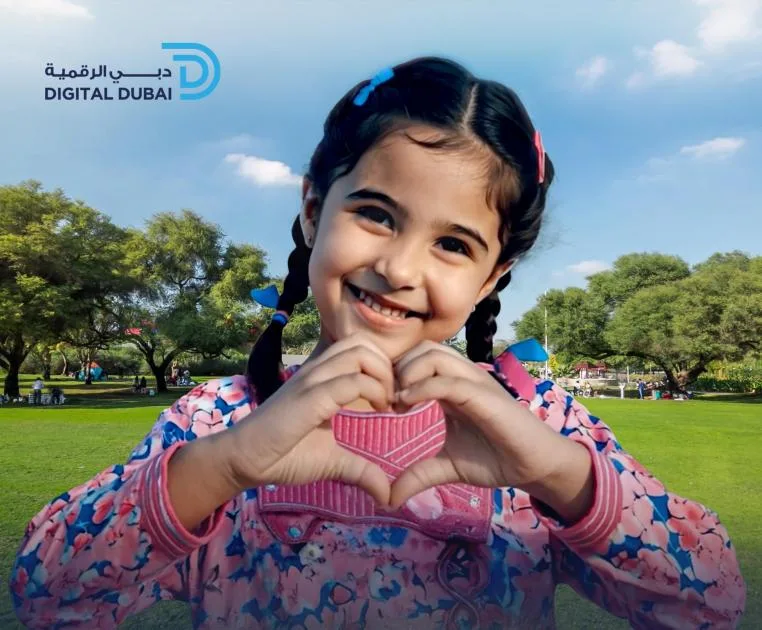 دبي الرقمية ت推出 أول “عائلة إماراتية افتراضية” تعتمد على الذكاء الاصطناعي (فيديو)