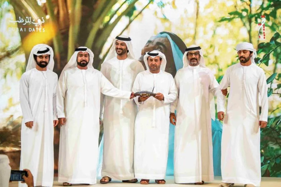 «دبي للرطب» يحتفل بالنخلة كجزء لا يتجزأ من هويتنا الوطنية «دبي للرطب» يحتفل بالنخلة كجزء لا يتجزأ من هويتنا الوطنية