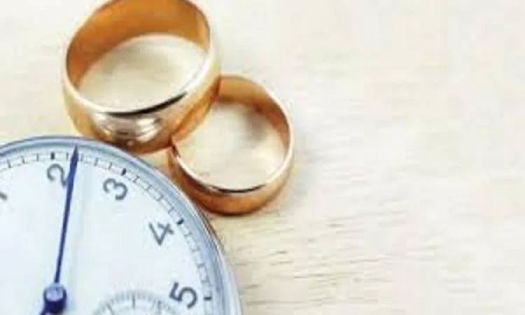 دكتور علي فخر يقدم نصيحة للآباء المتمسكين بآرائهم في زواج بناتهم دكتور علي فخر يقدم نصيحة للآباء المتمسكين بآرائهم في زواج بناتهم