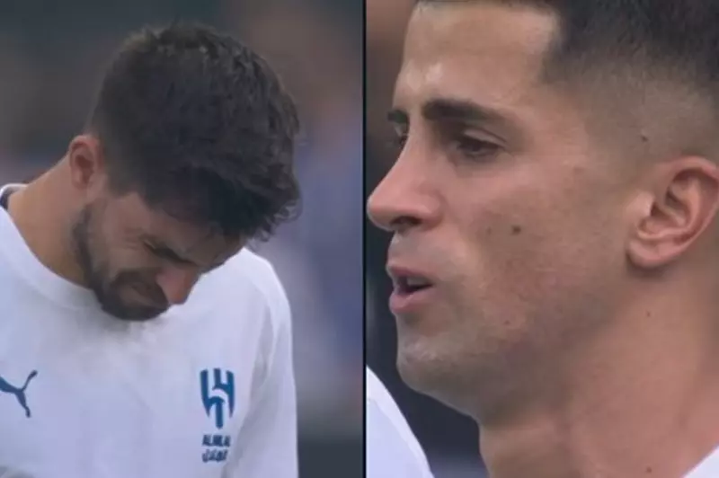 دموع تصل إلى أمريكا.. نجوم الهلال يكابدون الحزن على جوتا في المونديال (صور) دموع تصل إلى أمريكا.. نجوم الهلال يكابدون الحزن على جوتا في المونديال (صور)