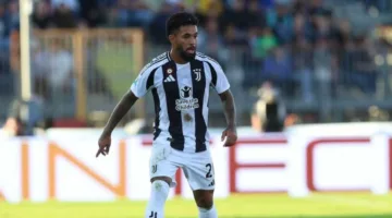 دوغلاس لويز يحصل على 700 ألف يورو مقابل كل مباراة يلعبها مع يوفنتوس.