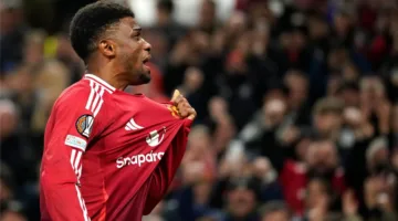 ديالو لجمهور مانشستر يونايتد: تحلوا بالصبر.. وأنا متفائل بصفقاتنا الجديدة.