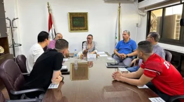 رئيس اتحاد الكرة الطائرة يلتقي باللجنة الطبية لتقييم نسبة إصابات اللاعبين الدوليين