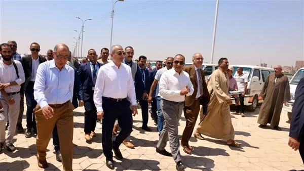 رئيس البنك الزراعي ومحافظ المنيا يبرمان اتفاقية لدعم تمويل المنتفعين بأراضي الدولة