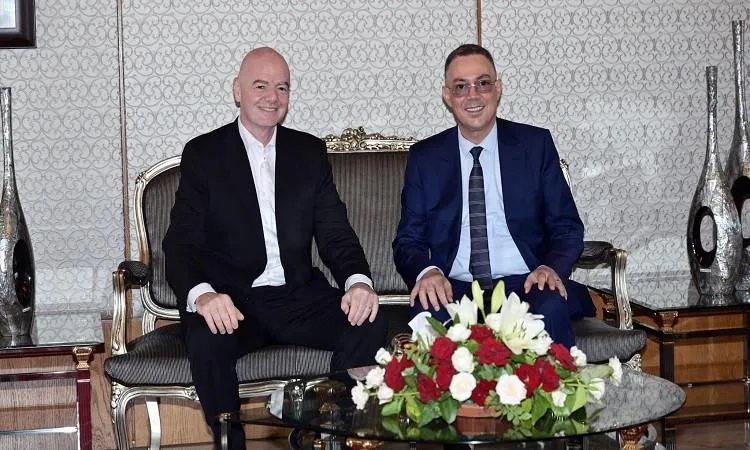 رئيس الفيفا يزور المغرب لمتابعة البطولة الإفريقية للسيدات لكرة القدم رئيس الفيفا يزور المغرب لمتابعة البطولة الإفريقية للسيدات لكرة القدم
