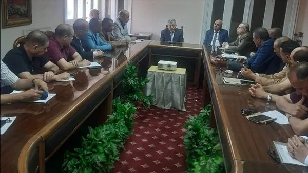 رئيس الهيئة العامة للأوقاف يطلب من مديري المناطق الحفاظ على ممتلكات المؤسسة وزيادة الاستفادة منها رئيس الهيئة العامة للأوقاف يطلب من مديري المناطق الحفاظ على ممتلكات المؤسسة وزيادة الاستفادة منها