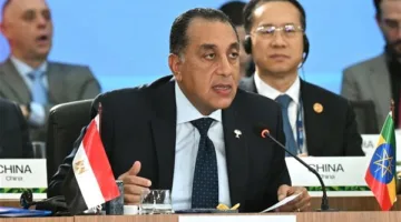 رئيس الوزراء: تجويع سكان فلسطين يعتبر جريمة حرب.