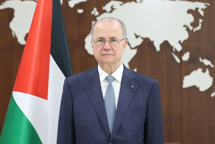 رئيس الوزراء الفلسطيني يعبر عن أمله في نجاح سريع لمفاوضات وقف إطلاق النار في غزة. رئيس الوزراء الفلسطيني يعبر عن أمله في نجاح سريع لمفاوضات وقف إطلاق النار في غزة.