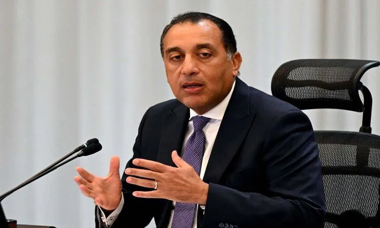 رئيس الوزراء: نحن نؤيد التنمية في جميع الدول بشرط ألا تتعارض مع حقوق مصر. رئيس الوزراء: نحن نؤيد التنمية في جميع الدول بشرط ألا تتعارض مع حقوق مصر.