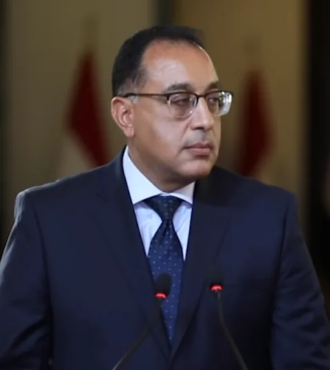 رئيس الوزراء يتابع تقدم نظام الشكاوى الحكومية خلال شهر يونيو الفائت.