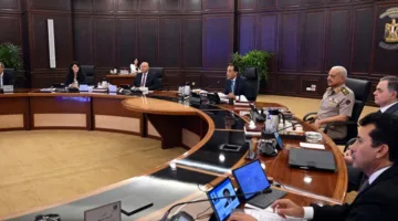 رئيس الوزراء يدعو إلى التعاون مع الدول الإفريقية لتعزيز العلاقات الاقتصادية والتجارية بين مصر ودول القارة.