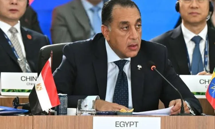 رئيس الوزراء يعود إلى القاهرة بعد حضوره قمة “بريكس” في البرازيل رئيس الوزراء يعود إلى القاهرة بعد حضوره قمة “بريكس” في البرازيل