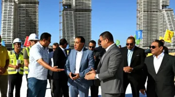 رئيس الوزراء يقوم بزيارة تفقدية لمشروعات “أبراج الداون تاون” و “داون تاون لاجون”
